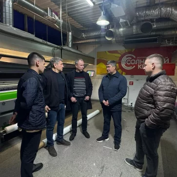 На базу рекламно-производственной компании «Солнечный круг» приезжал Илвир Нурдавлятов, глава администрации Кировского района Уфы.